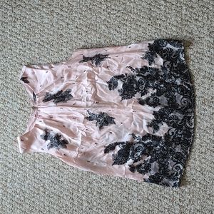 Suzy Shier flowy top
